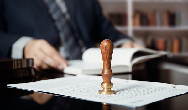 Testamtent mit Stempel
